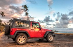 Kauai Jeep rental on the beach